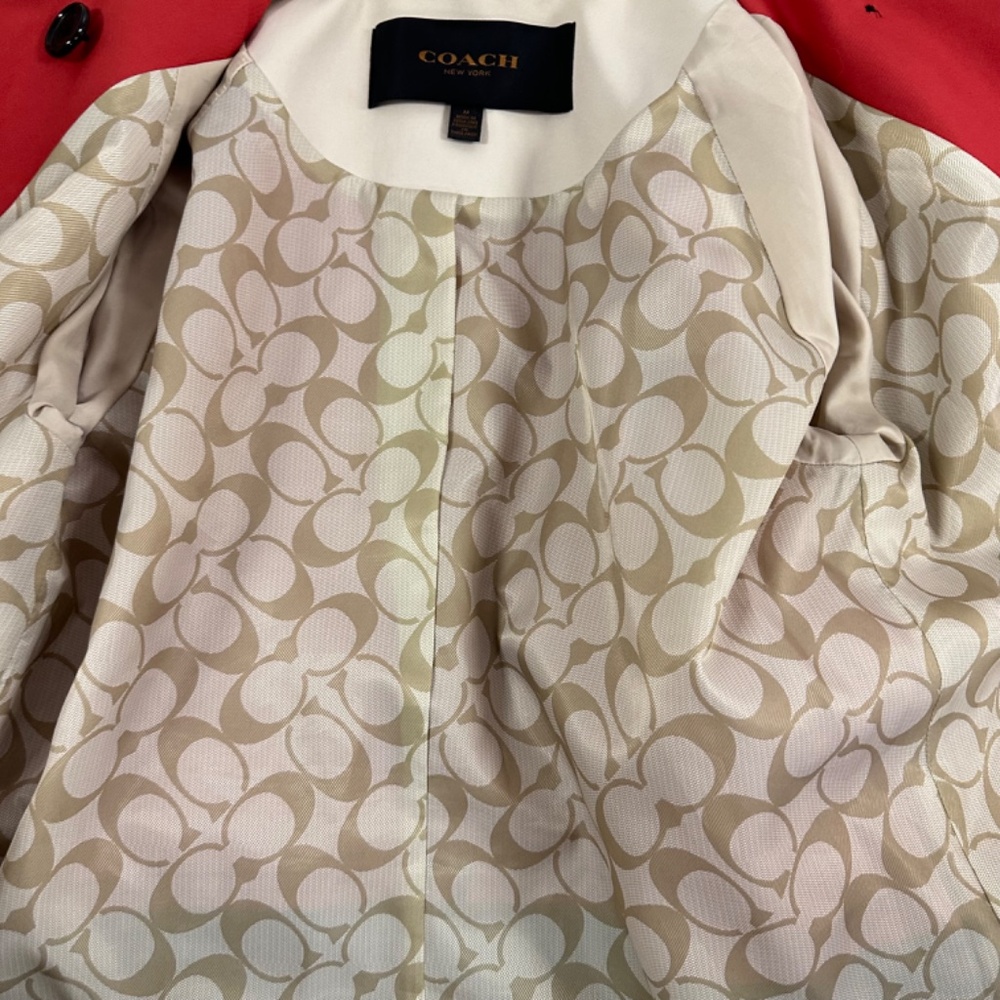 Coach Colorblock WM Peacoat Khaki, Red, Black with Button Detail on Shoulder - Picture 10 of 10